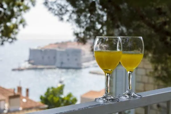 アパート Suncana 2 ドゥブロブニク