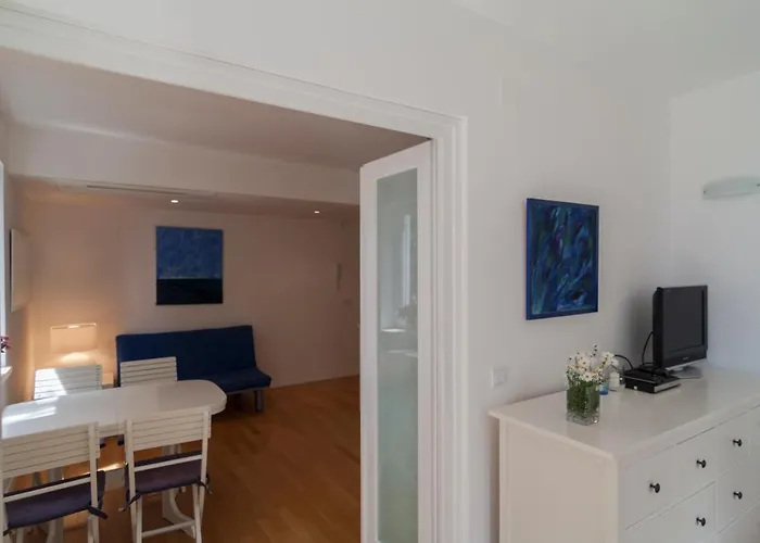 Suncana 2 アパート