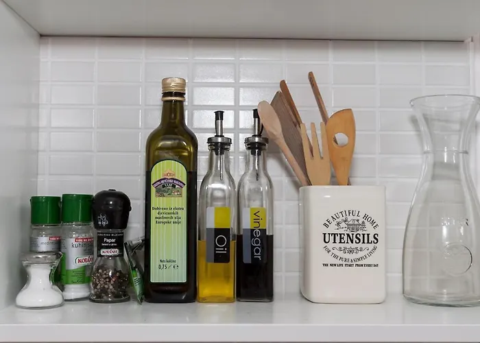 Suncana 2 アパート *